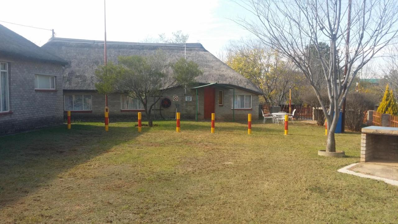 Arendsnes Hotel Vanderbijlpark Exterior photo