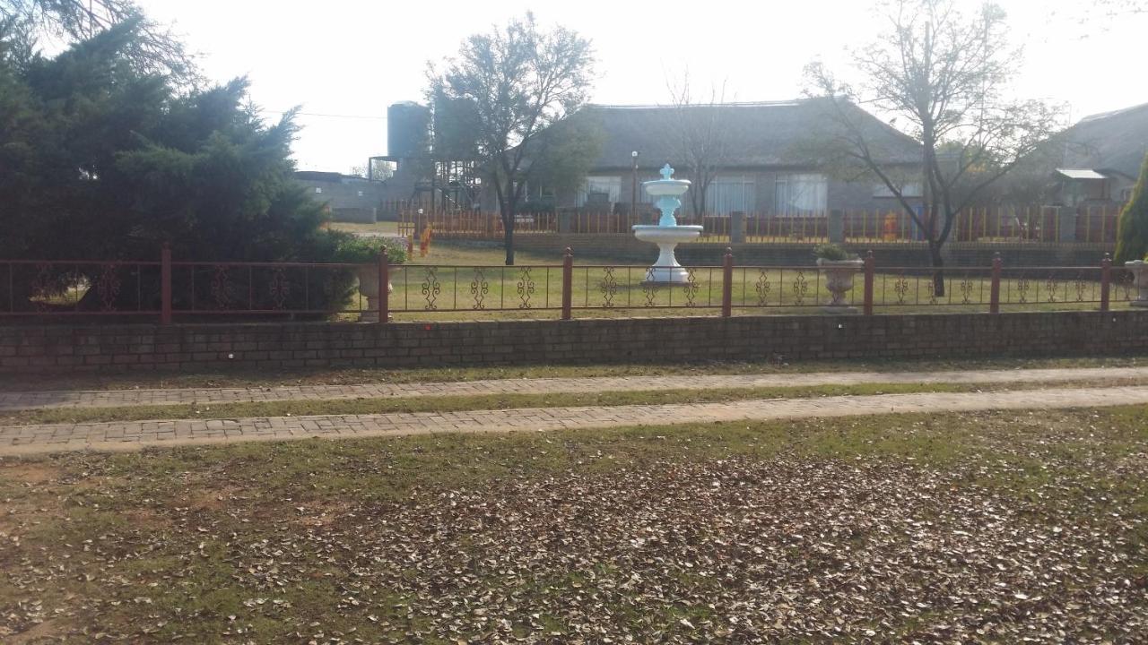 Arendsnes Hotel Vanderbijlpark Exterior photo