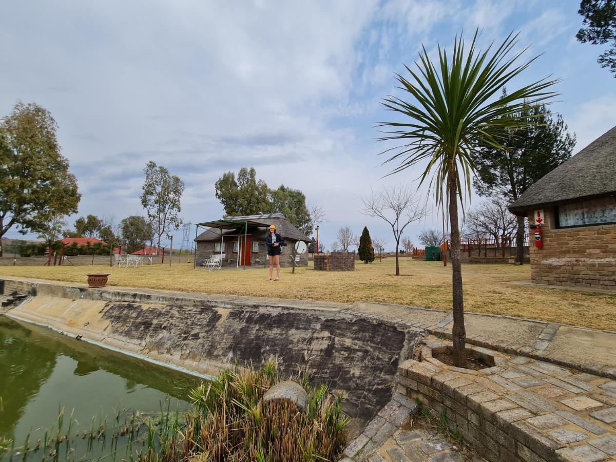 Arendsnes Hotel Vanderbijlpark Exterior photo